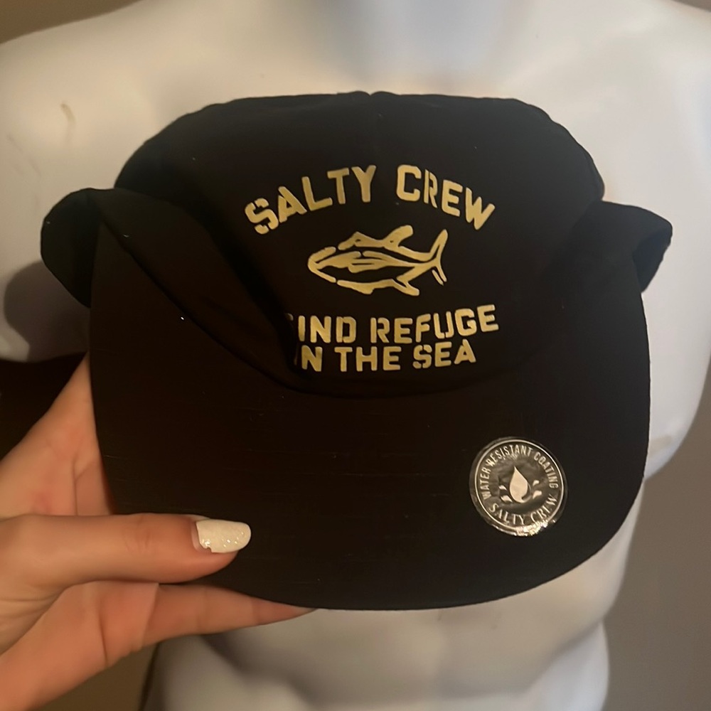 Salty crew hat